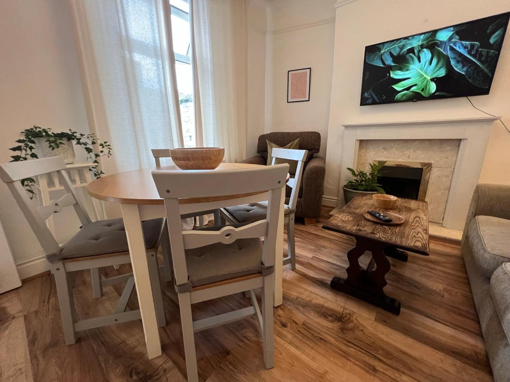 2025 Award Winner Liverpool Ivy House - 4 Bedrooms Zewnętrze zdjęcie