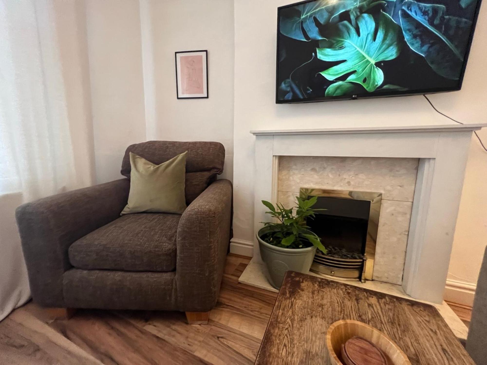 2025 Award Winner Liverpool Ivy House - 4 Bedrooms Zewnętrze zdjęcie