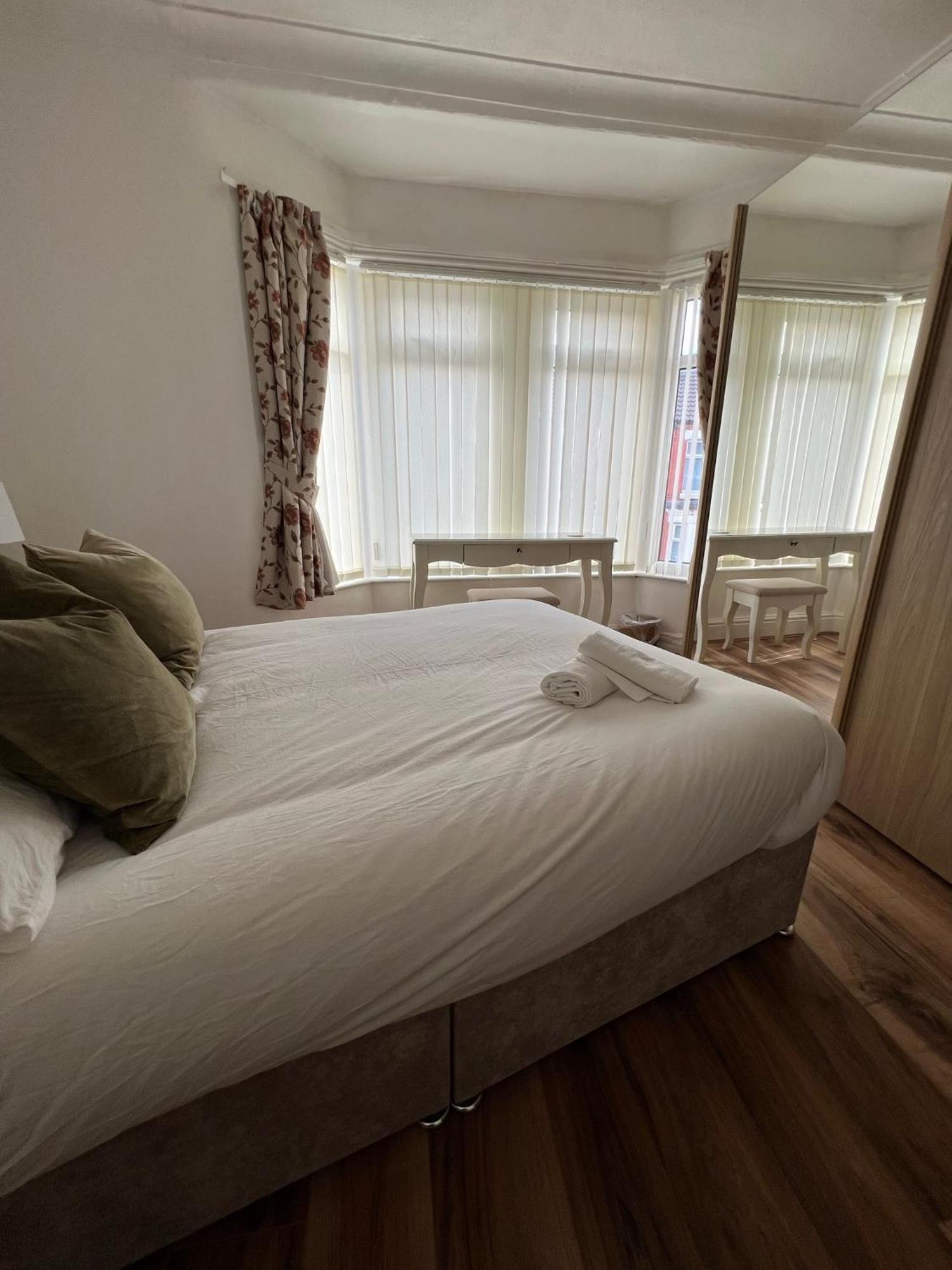 2025 Award Winner Liverpool Ivy House - 4 Bedrooms Zewnętrze zdjęcie