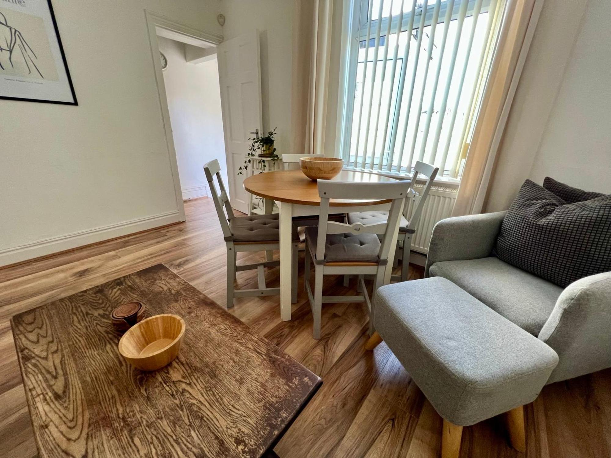 2025 Award Winner Liverpool Ivy House - 4 Bedrooms Zewnętrze zdjęcie