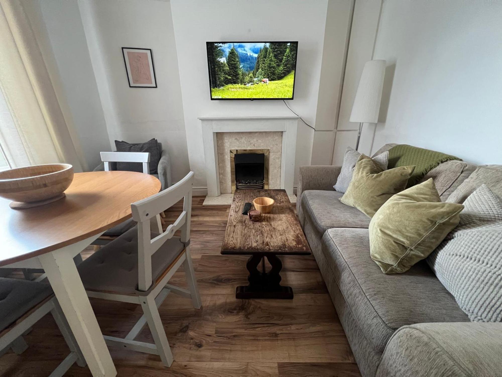 2025 Award Winner Liverpool Ivy House - 4 Bedrooms Zewnętrze zdjęcie